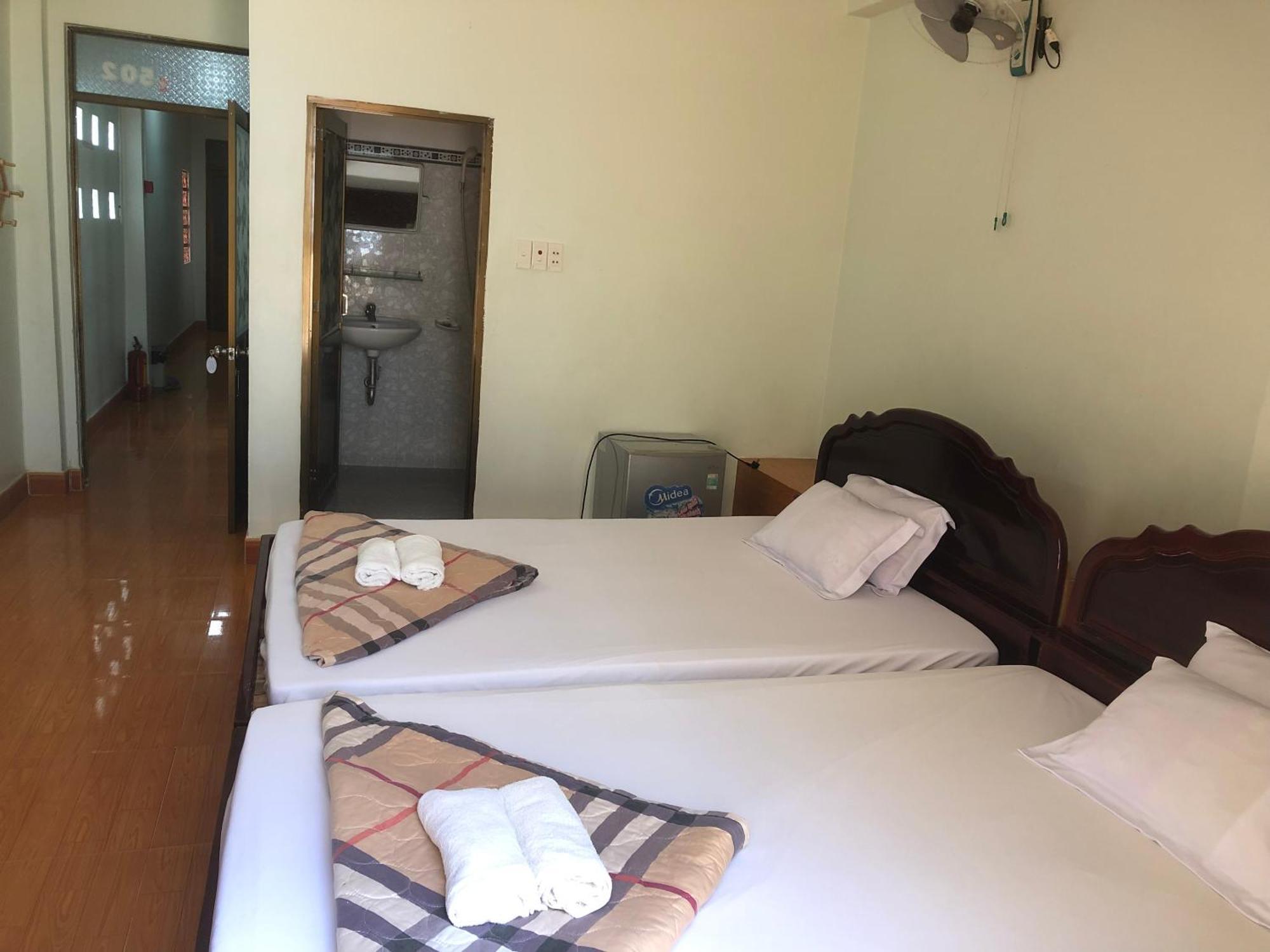 Nhat Minh Hotel 头顿 外观 照片